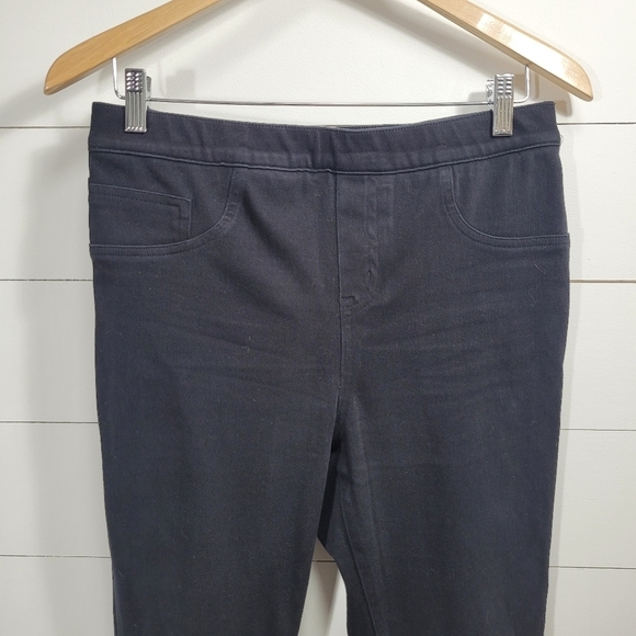 EUC SPANX Black Denim Jean Women's sz L Pull-on Skinny Shapewear Cropped Jeans - Picture 3 of 10